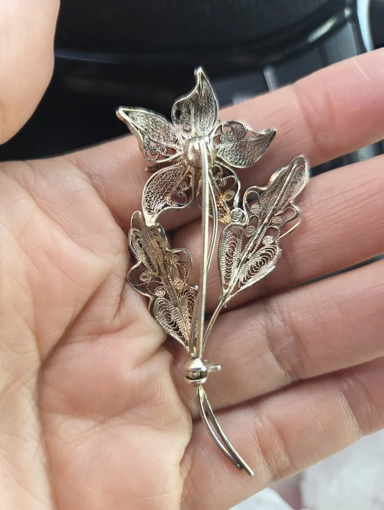 Vintage Floral Filigree Brooch — Authentic Sterling Silver - Marked 800 - Picture 2 of 6